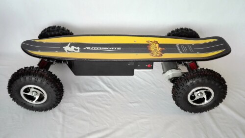 Elektrický longboard FLASH RIDER 800 W, baterie olověná 14 Ah, LED světla - bez BATERIE