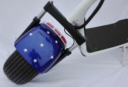 Elektrická koloběžka FLASH RIDER Chopper / Harley 1000 W americká vlajka, lithiová baterie 12 Ah