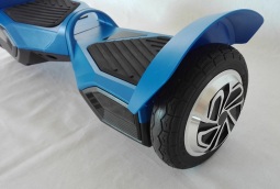 Elektrický balanční howerboard FLASH RIDER 700 W, BlueTooth, váha jen 9 kg