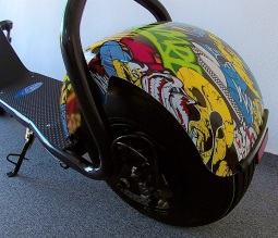 Elektrická koloběžka FLASH RIDER Chopper/Harley 1000 W komiks, lithiová baterie 12 Ah