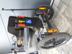 Invalidní speciální snížená elektrická tříkolka s 20Ah baterií a stavitelným sedadlem