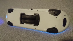 Elektrický balanční skateboard FLASH RIDER 500 W s BlueToth a repro bílý