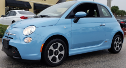Elektrický automobil - Elektromobil - Fiat 500e, modrý, kůže, 22 kWh, 83 kW