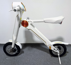 Elektrická koloběžka FLASH RIDER K-I bílá s BlueTooth a repro